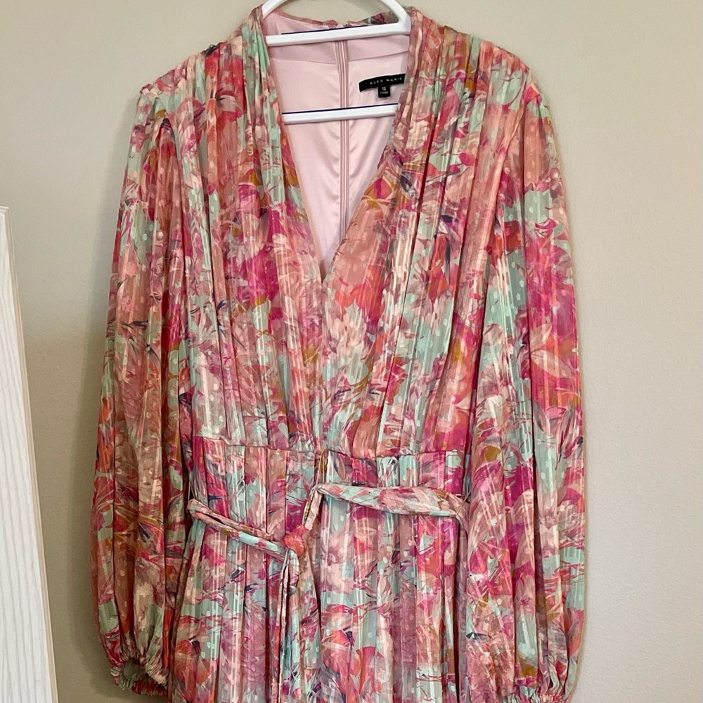 Alex Marie Floral Women’s Dress size 16